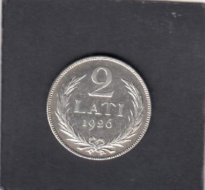 Beschrijving: 2 Lati 